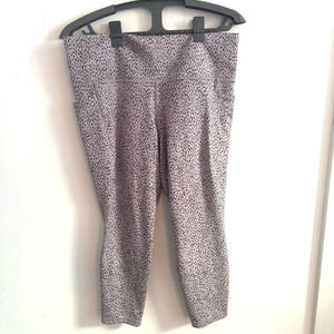 ATHLETA BEIGE BROWN SALUTATION STASH POCKET PRINTED 7/8 TIGHT LEGGING YOGA XL